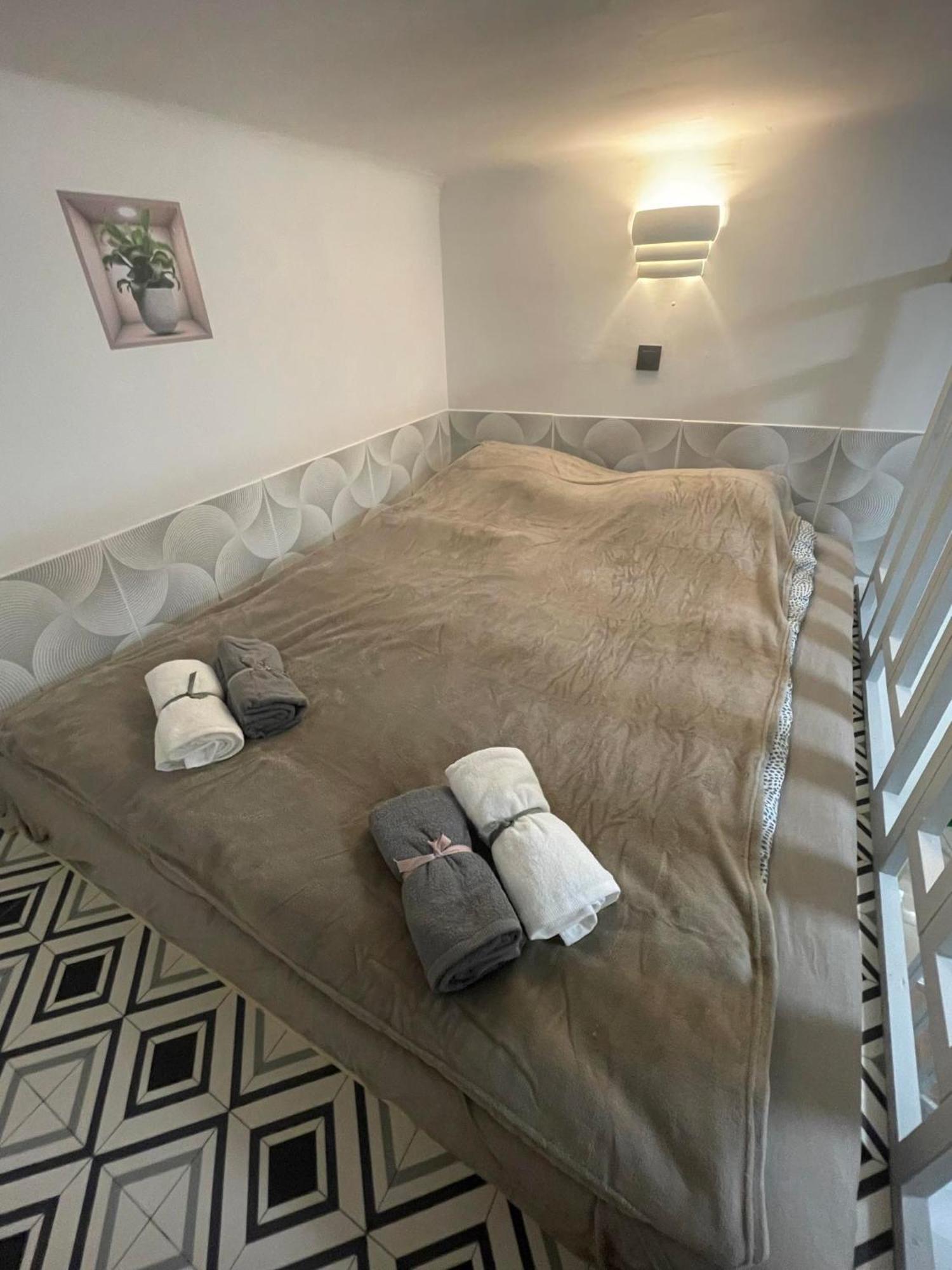 Apartament Ernesto 17 With Free Parking Possibility Budapeszt Zewnętrze zdjęcie